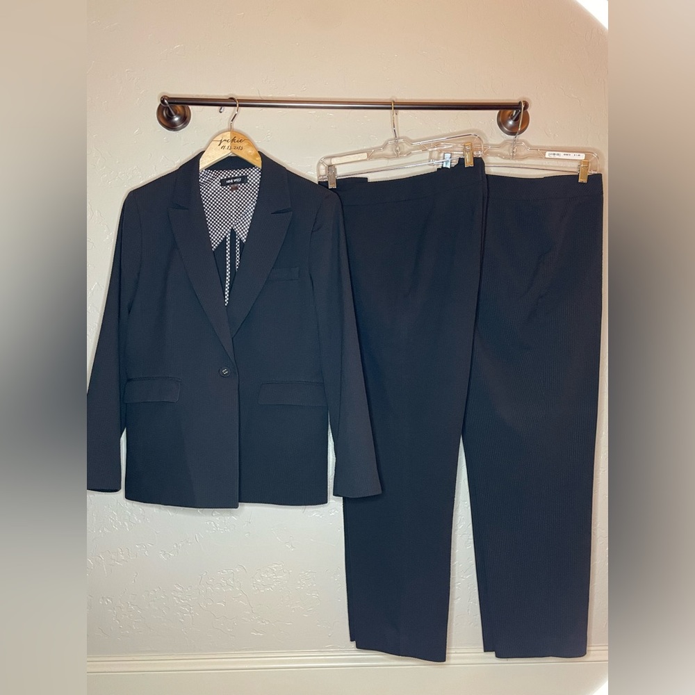 NINE WEST SUIT (jacket/pants)
